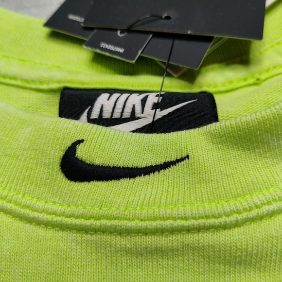 Nike Worn In Stand Out Woman 2XL Ghost Green Acid Washed Retro Crop Tank Top NEW - Picture 9 of 10